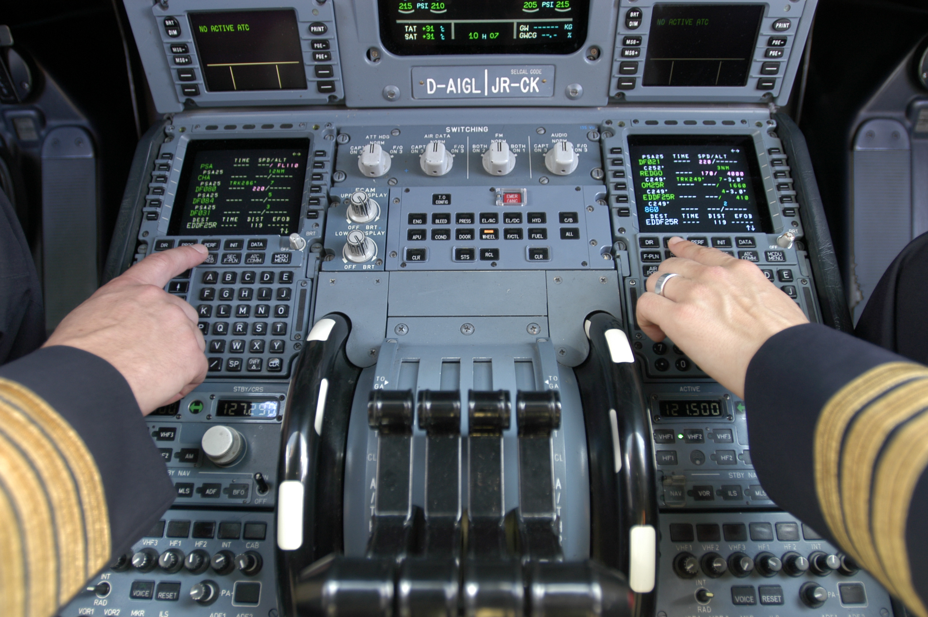 Включи flight. Flight Management System FMS. Flight Management System Boeing 737. CMA 9000 FMS. FMC 737.