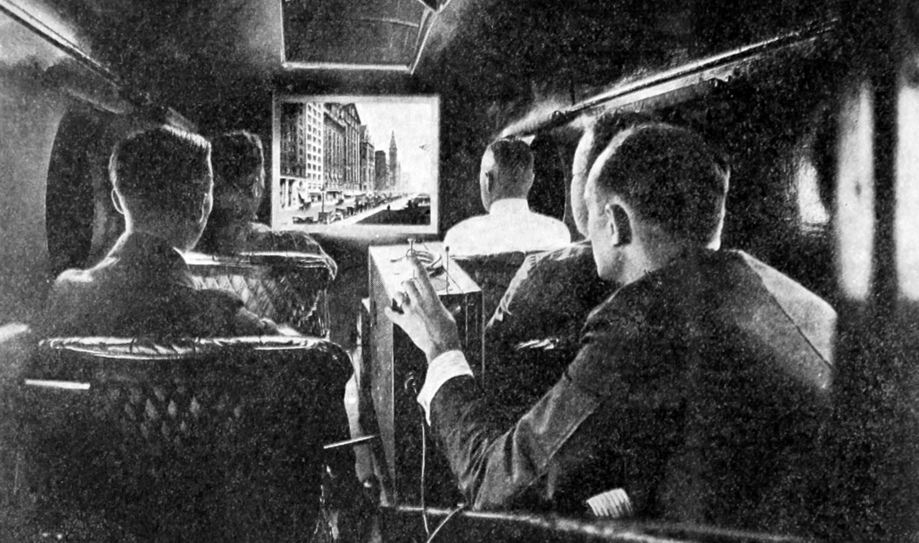 history-of-in-flight-entertainment-systems-how-it-all-began