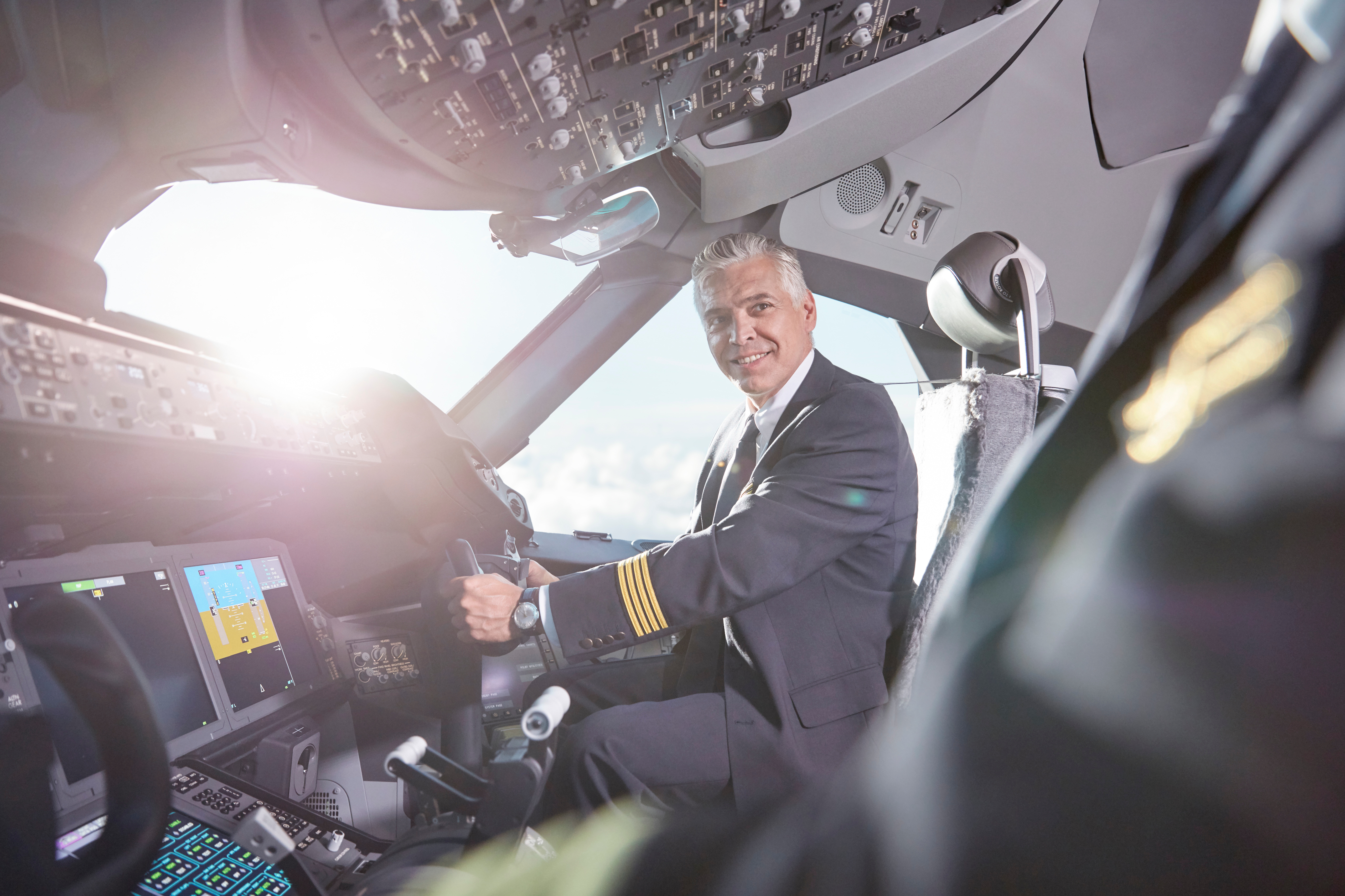 NetLine Crew Tracking Applications | Lufthansa Systems